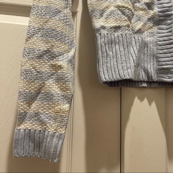 NWT Aqua Bloomingdales Gingham Cropped Cardigan - Picture 5 of 10